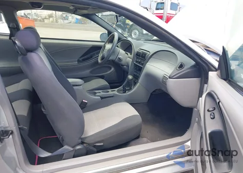 2003 Ford Mustang из США, поврежденный, VIN 1FAFP404X3F338318